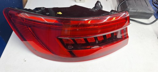 8W5945091F, 8W5.945.091.F - Audi A4 B9 8W5 16-19 Седан задня лампа Зовнішня ліва США