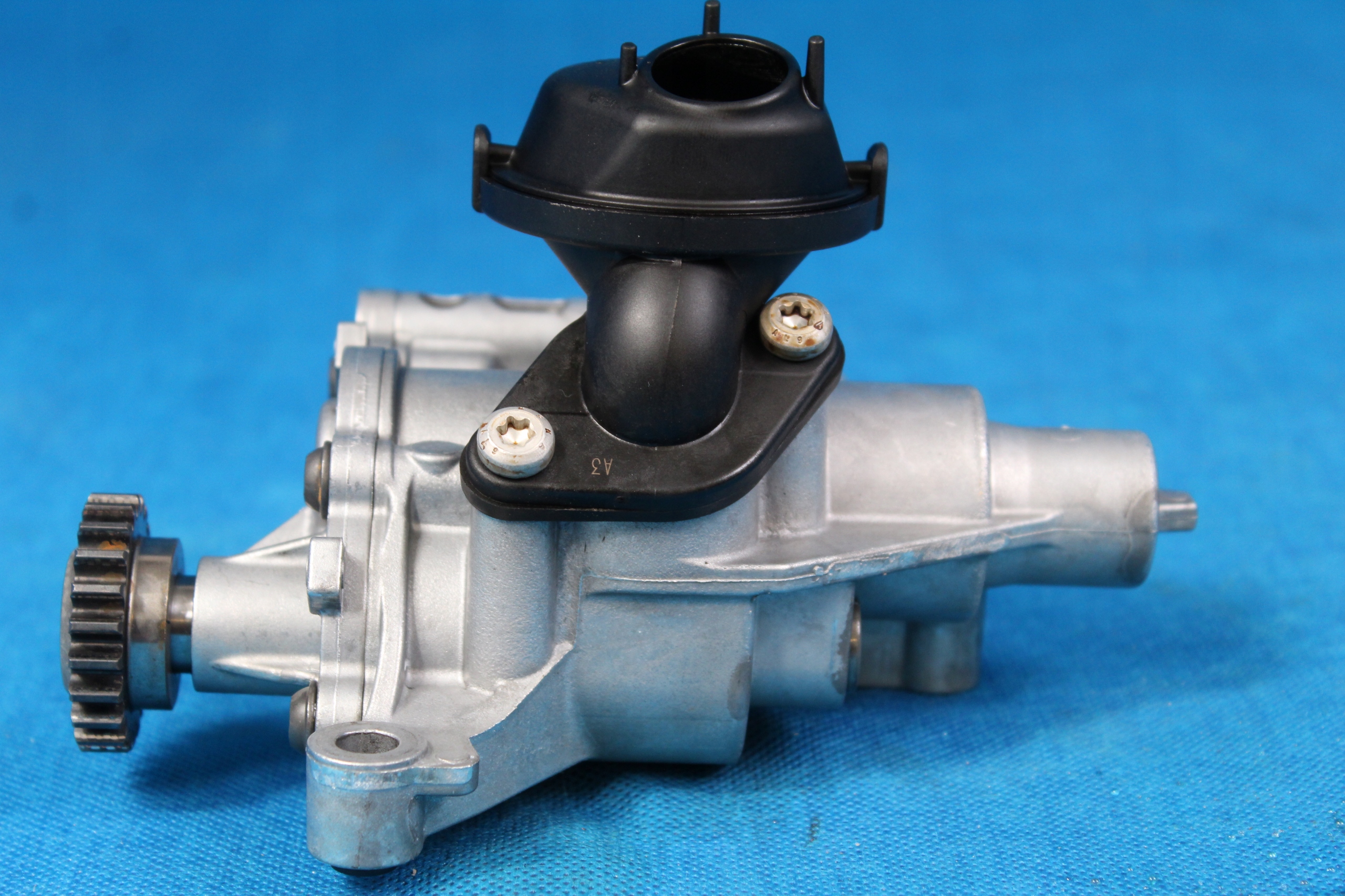 06H115105BN - AUDI A4 b9 масляний насос дракон 2.0 TFSI 16R