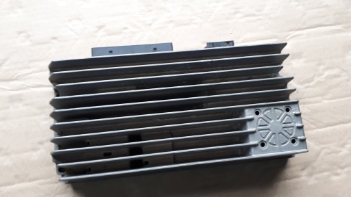 8t0035223L - AUDI A5 8T A4 B8 усилитель BANG & OLUFSEN