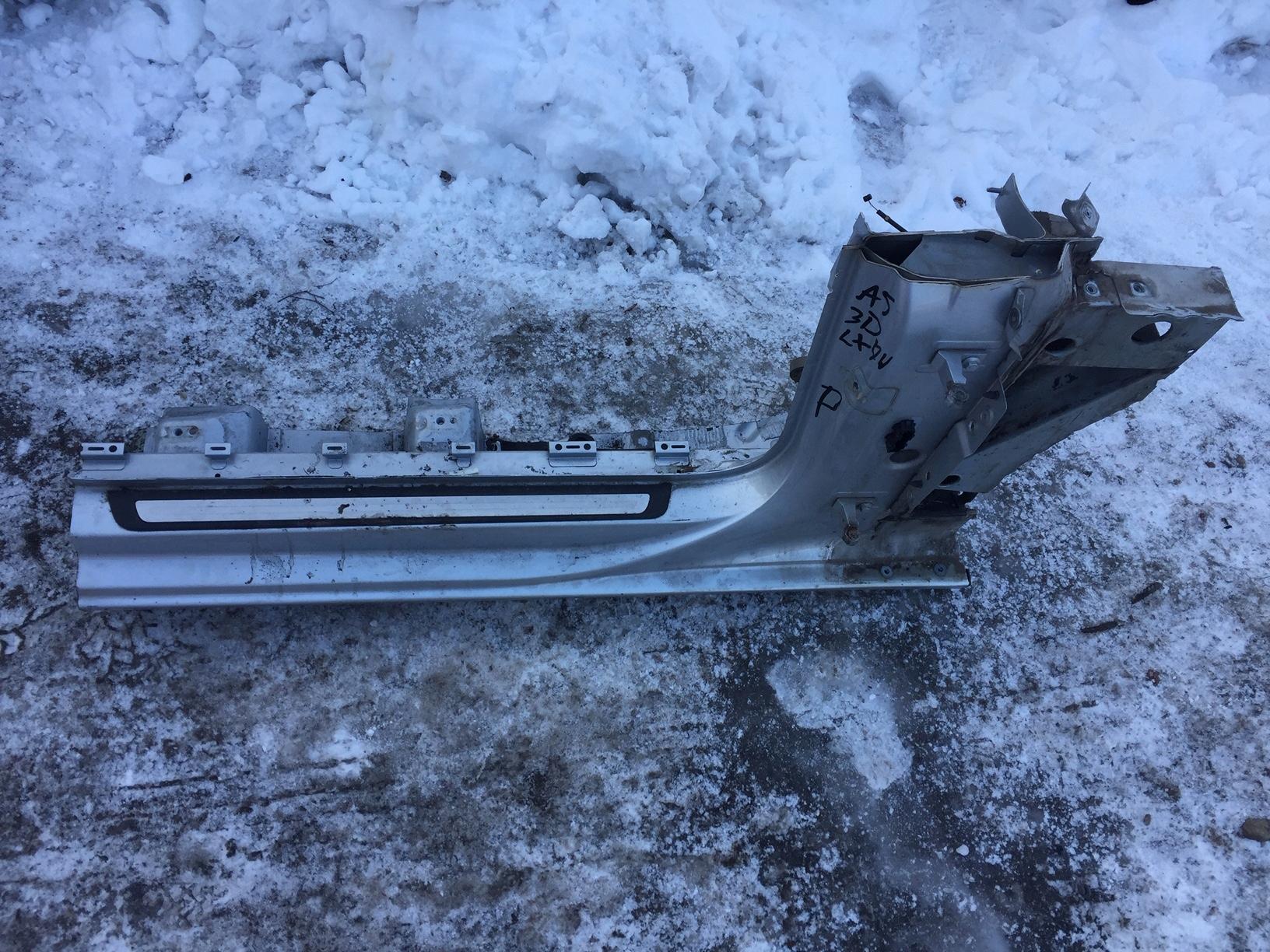 AUDI A5 8T COUPE поріг Правий передній обшивка правий