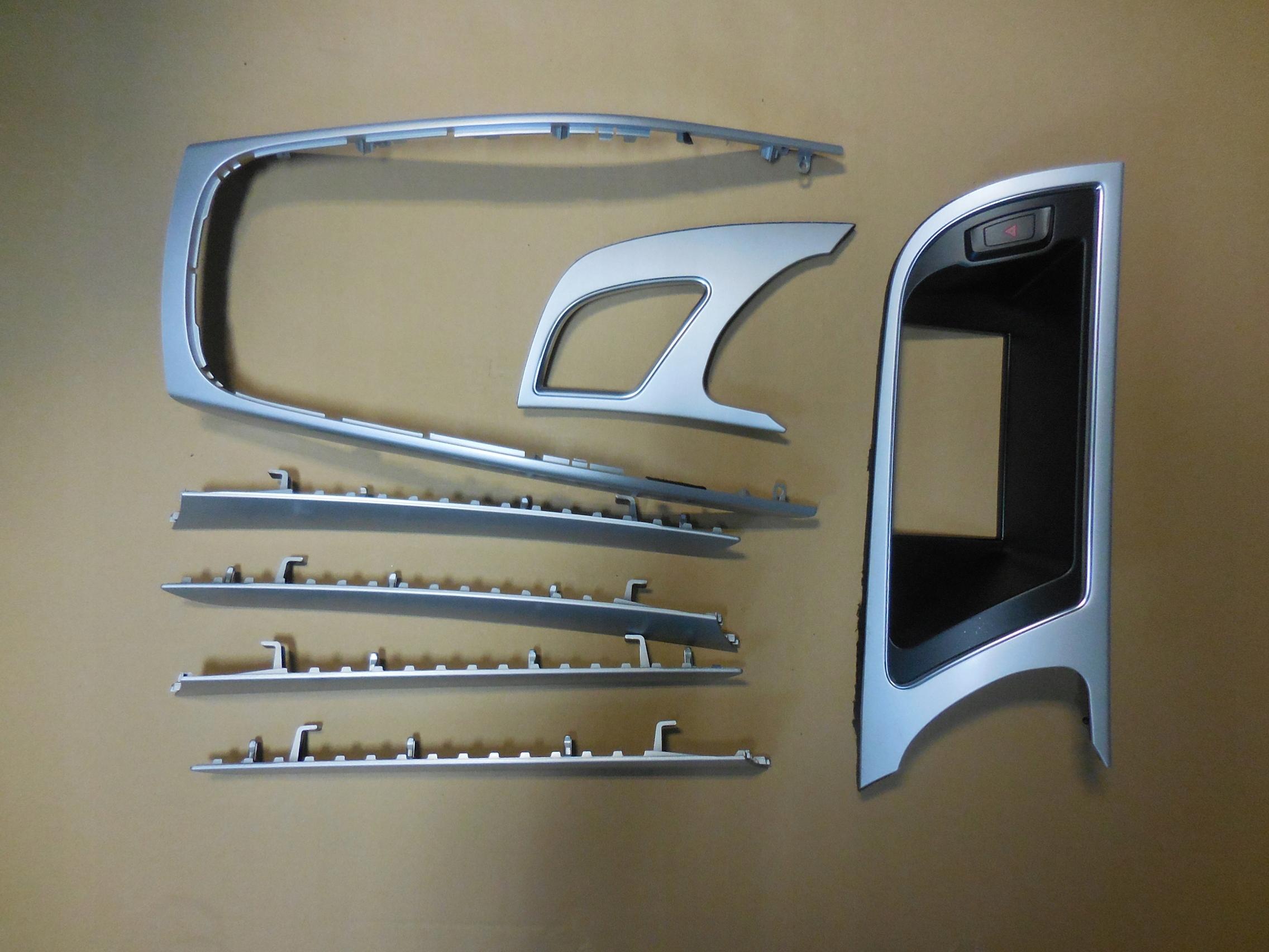 8T0867409 8T0867420 - AUDI A5 8T LIFT декоры молдинги рамка