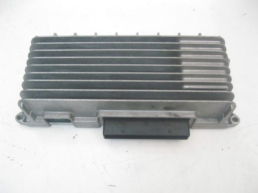 AUDI A5 8T аудио усилитель звука 8T0035223A