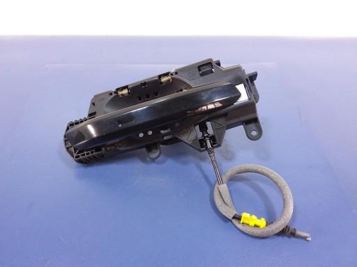 8W0837812A - AUDI A5 A4 8W ручка двери передняя правая LED LY9T