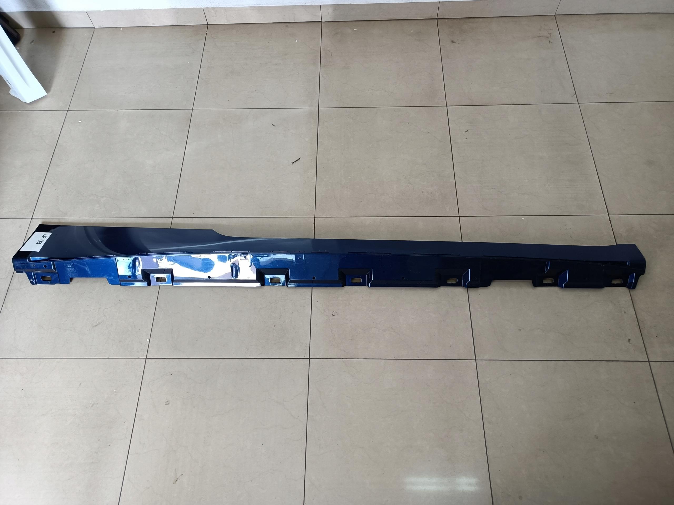 8W6853960A - AUDI A5 S-LINE Coupe CABRIO педаль порога правая