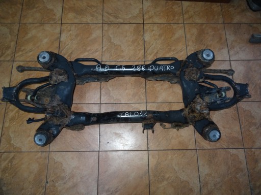 Audi a6 c5 2.8b quatro задня балка