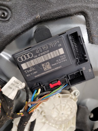 4F0959793P 4F0910793P - AUDI A6 C6 модуль драйвер двері лівий передній лівий передній