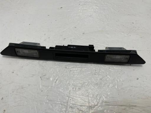 8E0827657G - AUDI A6 C6 подсветка номерного знака дверная ручка микро-контакт