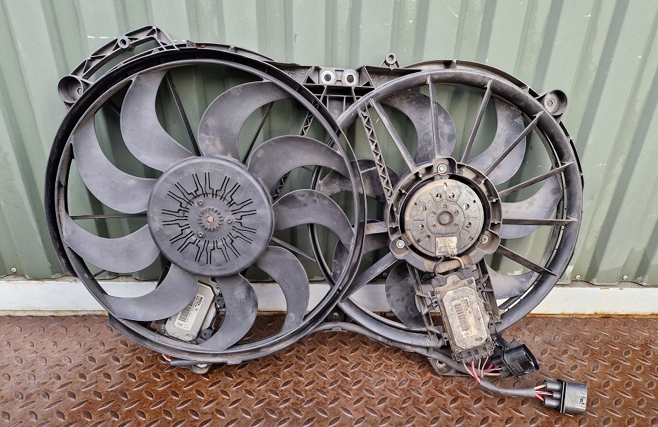 4F0121003AC - AUDI A6 C6 вентилятори модуль драйвер 2.7 3.0 TDI