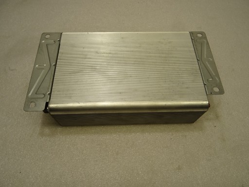 4F0035223 - Аудіо підсилювач AUDI A6 C6 AMPLIFIER 4F0035223