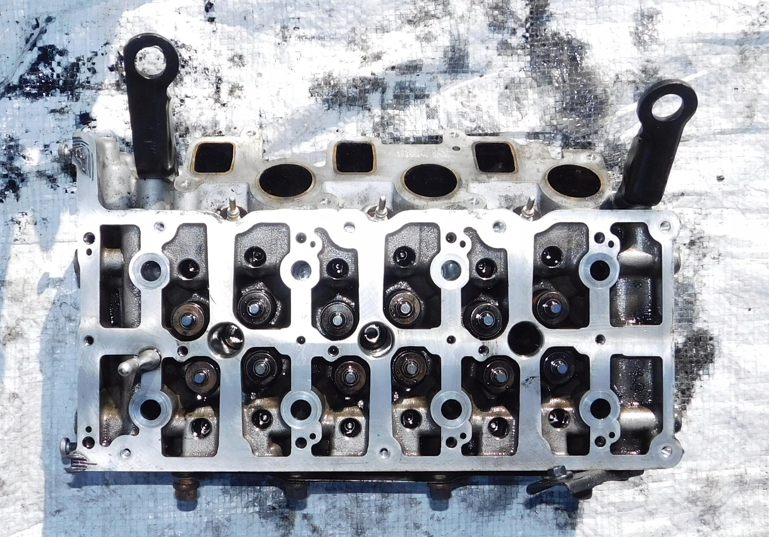 AUDI A6 C7 3.0 TDI права головка 059354ds робоча