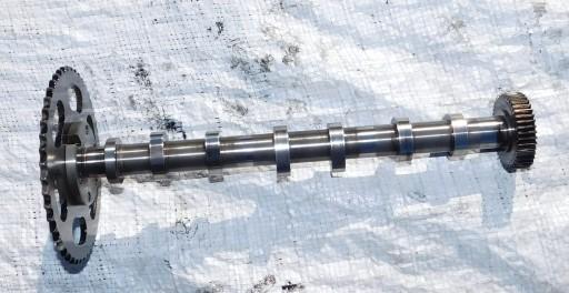 AUDI A6 C7 3.0 TDI распределительный вал CDU 059021FF