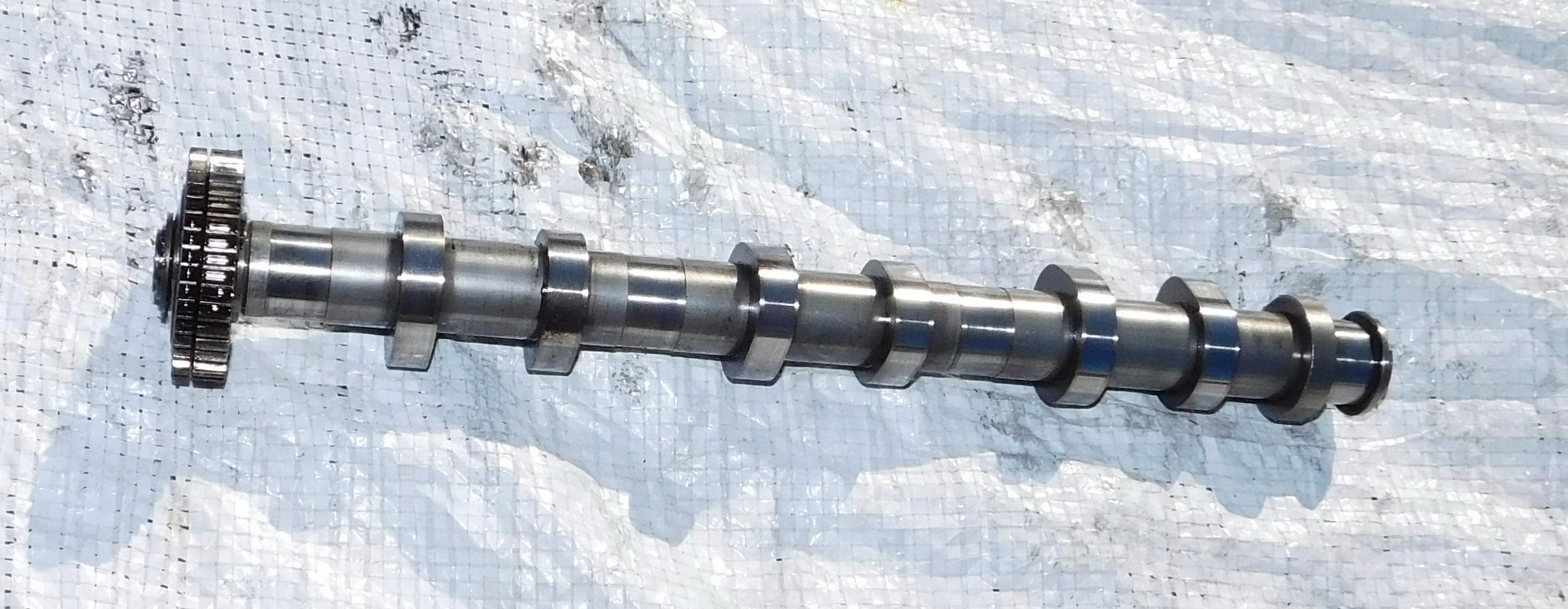 AUDI A6 C7 3.0 TDI распределительный вал CDU 059109022DB