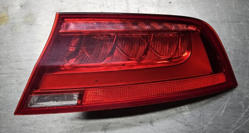 Audi A7 4G сзади прямо в Fender 4G8945096