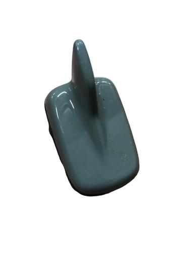 AUDI A8 антена 4N0035503AF Y7C