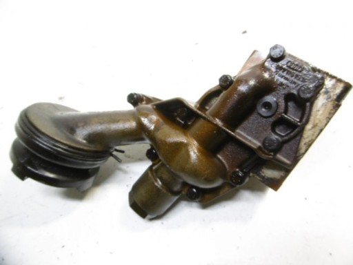 AUDI A8 D2 масляный насос 4,2 V8 077115109F