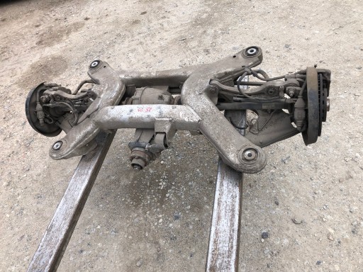 D3, - Audi a8 d3 3.0 диференціал балка задня підвіска