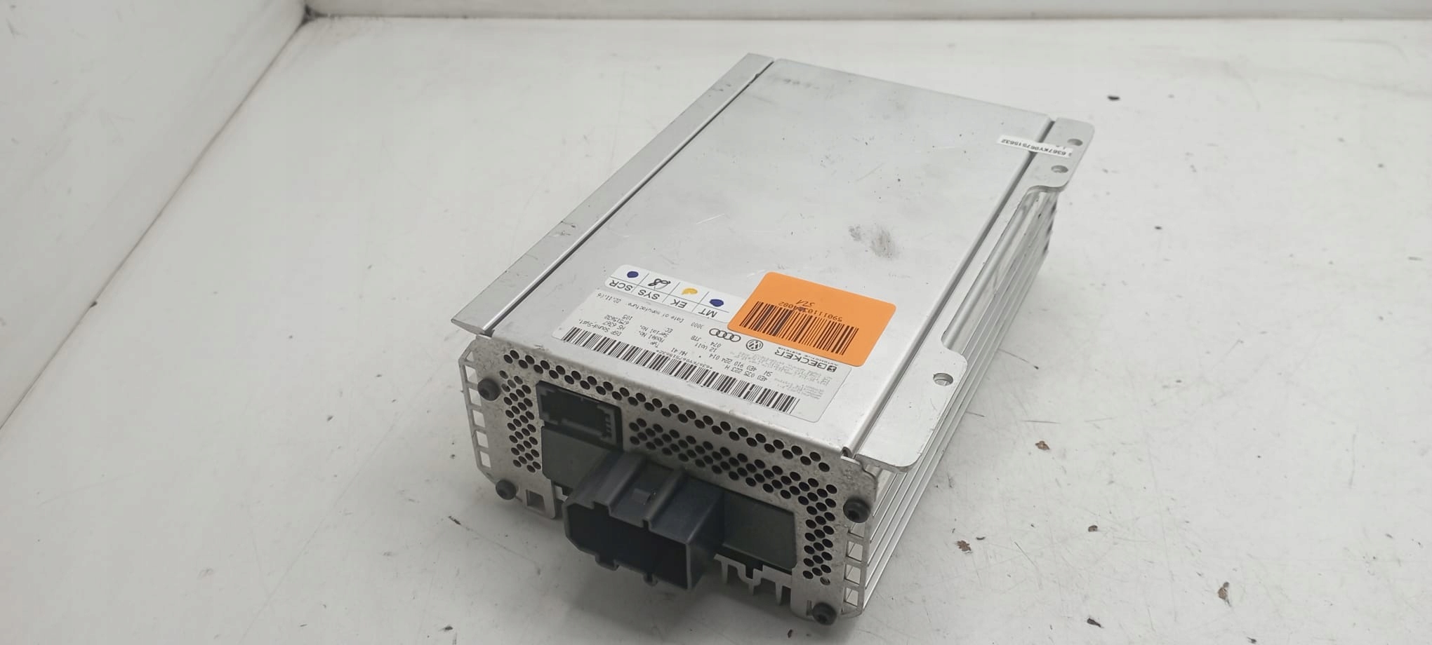 Asd23457124fr05 - AUDI A8 D3 4e0035223h Підсилювач BECKER