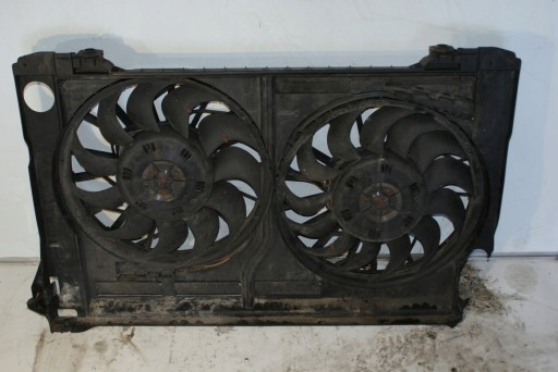 AUDI4E0124432 - AUDI A8 D3 4E0121205B вентилятор радиатора 4.2 TDI