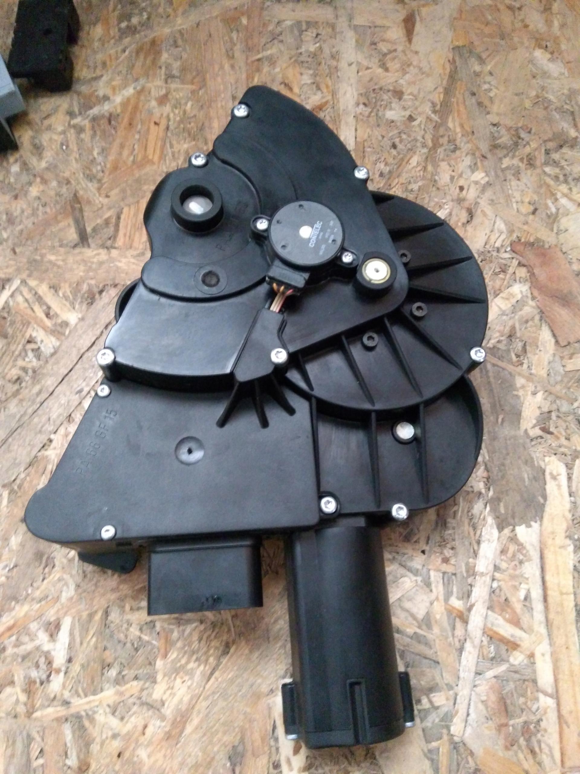 AUDI A8 D3 тяга люка задня 4e0827852g