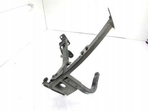 4E0821138E - AUDI A8 D3 кронштейн окуляр крыла правый комплект.