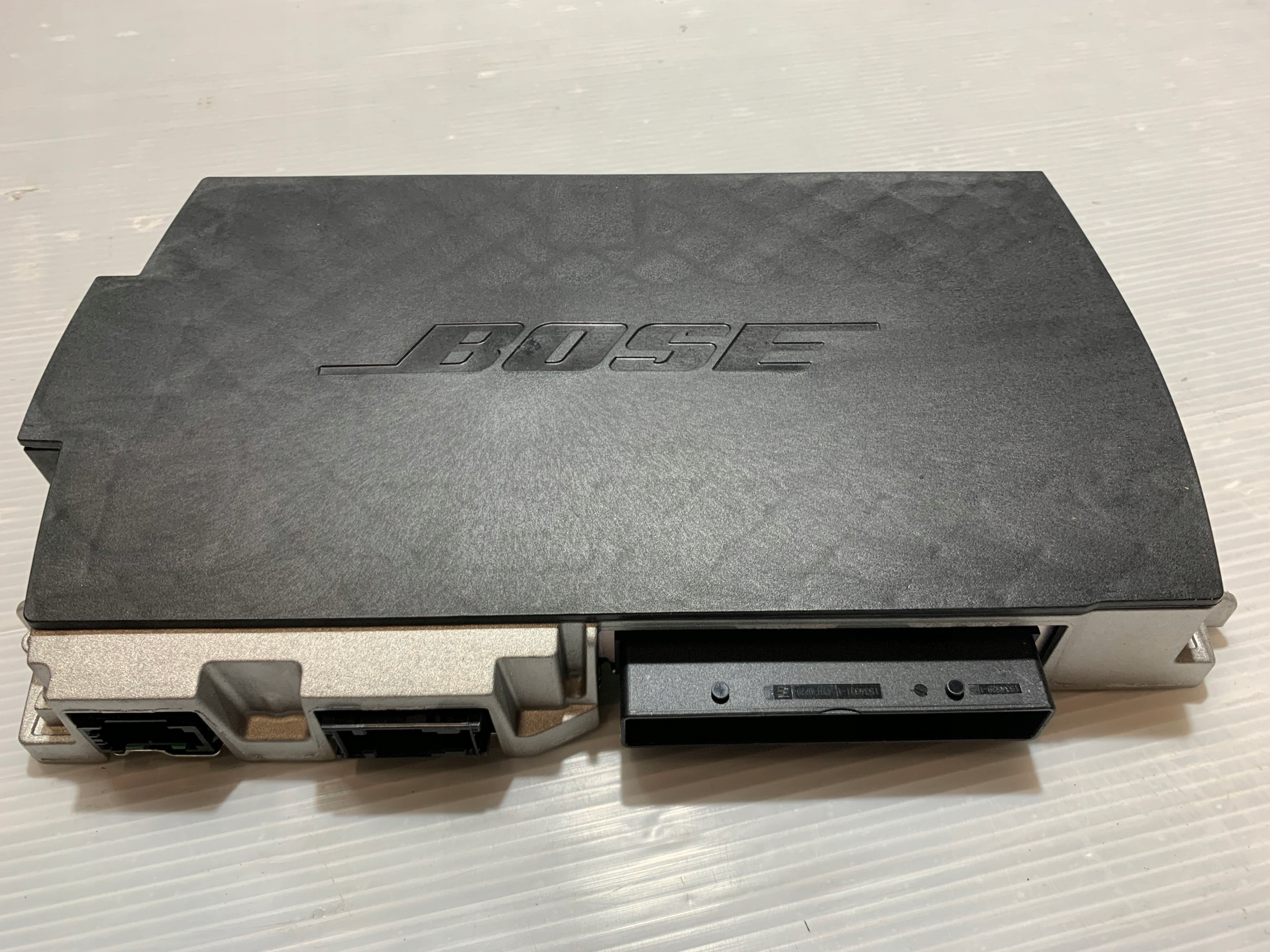 4G0035223C - AUDI A8 D4 4H A6 A7 усилитель AUDI BOSE