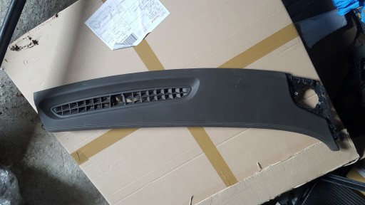 AUDI A8 D4 4H накладка 4H1868084