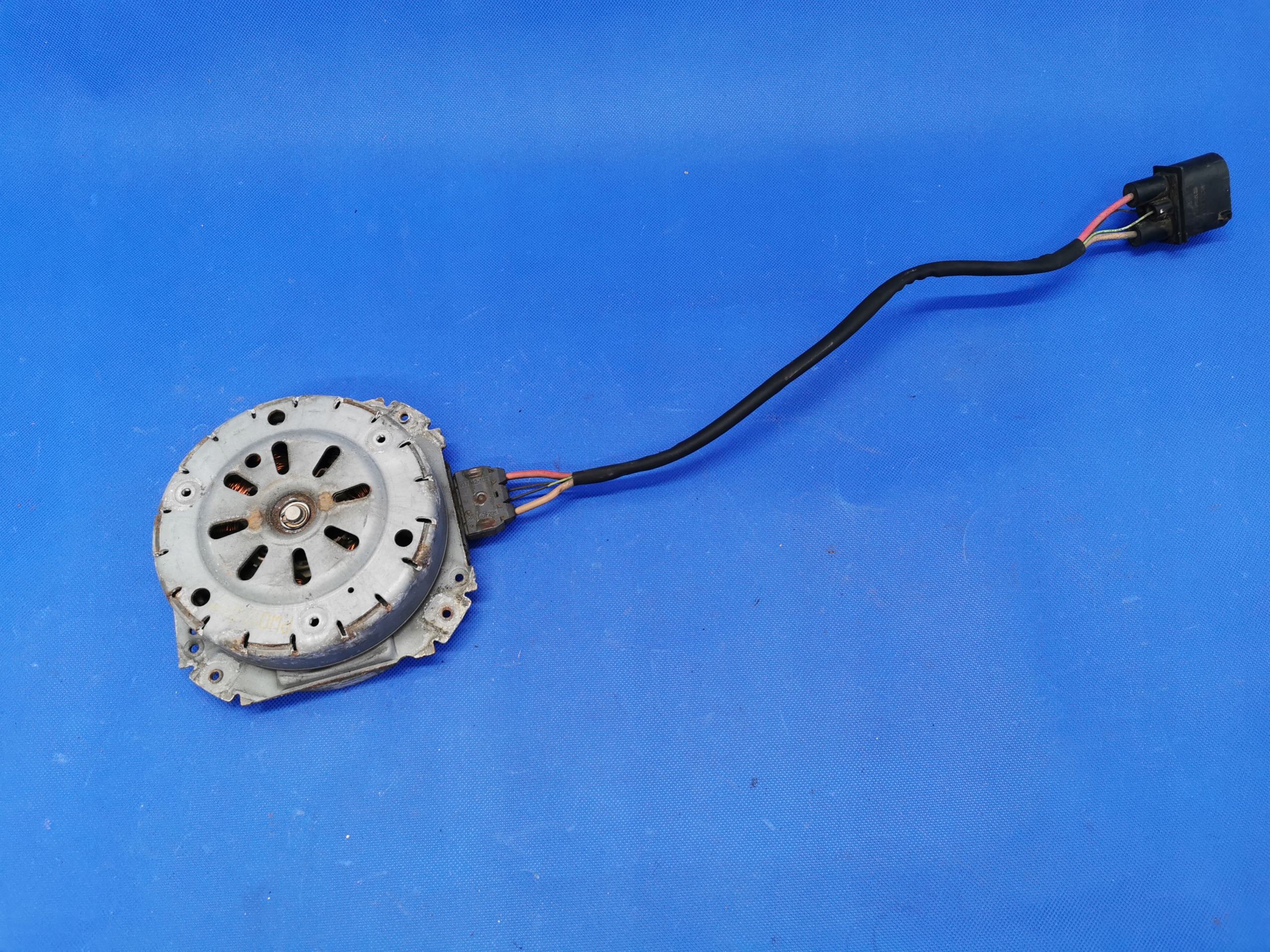 AUDI A8 D4 двигатель вентилятора 4H0959455R