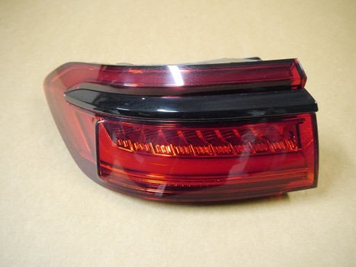 Audi a8 d5 задня лампа світлодіодна матриця 4n0945091d