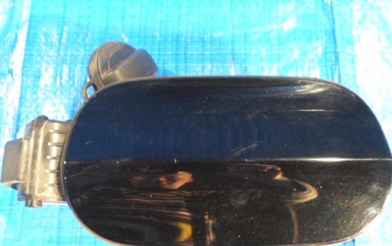 AUDI A8 S8 4.0 TFSI кришка паливного бака LY9B