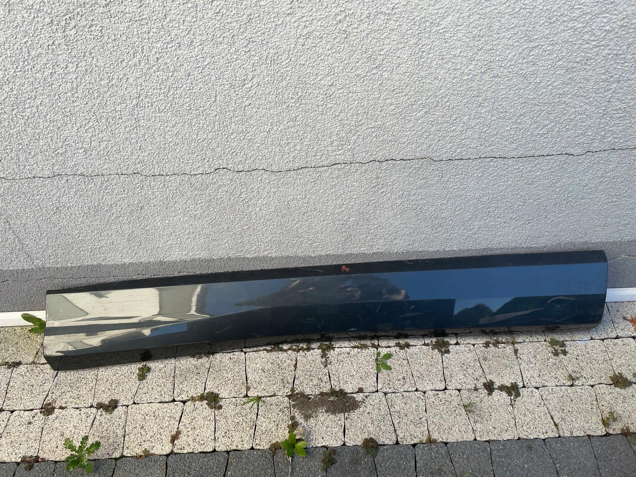 83A853959A - AUDI Q3 83A накладка для передней левой двери