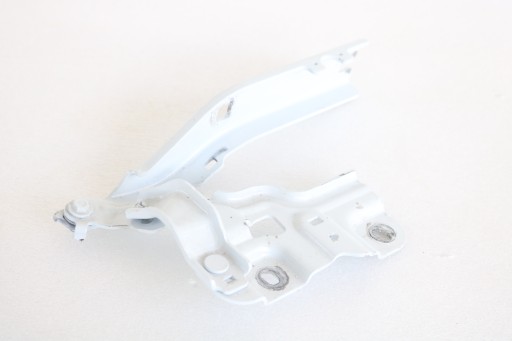 AUDI Q3 II 83A ПЕТЛЯ КАПОТА ЛЕВАЯ 83A823301