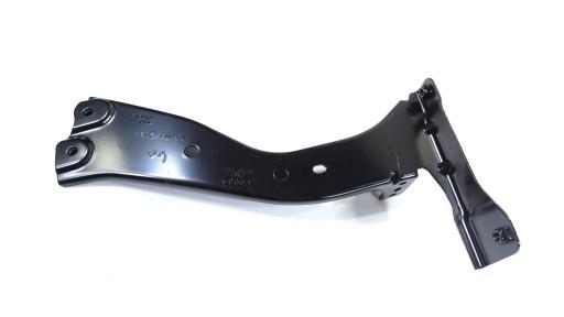 AUDI Q3 II кронштейн крила лівий передній 83A821131