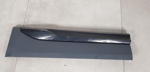 AUDI Q3 левая накладка двери задняя 80A853969A