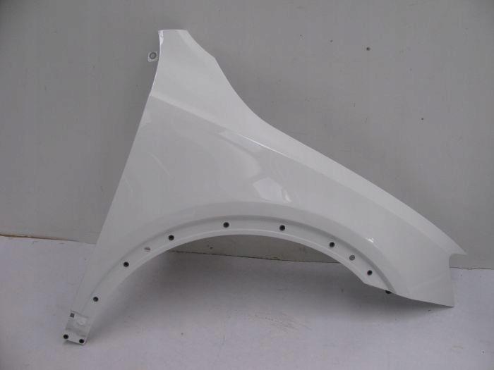 8U0821468A - AUDI Q3 LIFT 8u0 переднє крило передній правий LB9A