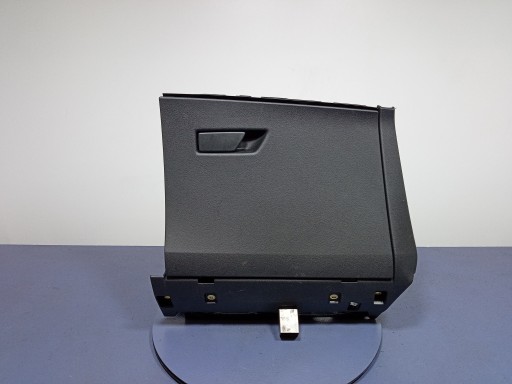 Audi Q4 e-TRON пасажирський відсік EU 89B857035