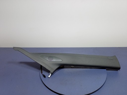 AUDI Q4 E-TRON обивка правой стойки A SONOS 89A867234