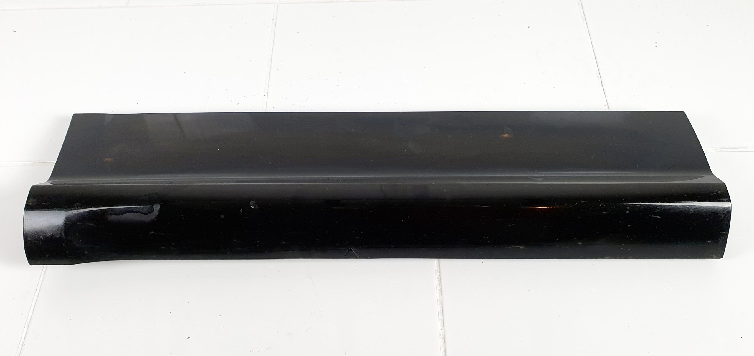 AUDI Q5 80A молдинг правой задней двери SLINE