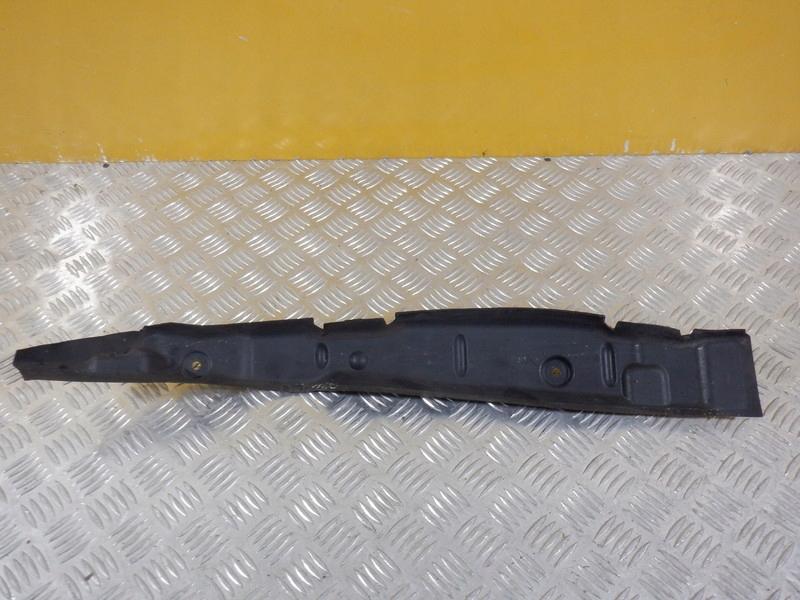 AUDI Q5 80A брызговик левый 80A821111