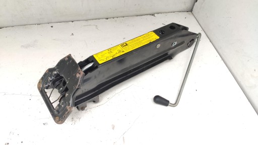 8R0011031C - AUDI Q5 8R домкрат домкрат 8r0011031