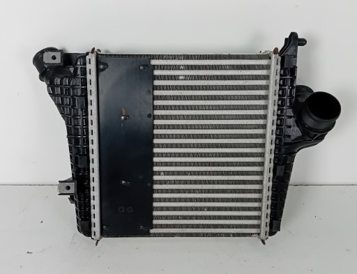 4M0145804BR - AUDI Q7 4M Q8 4M8 ИНТЕРКУЛЕР ПРАВЫЙ 3.0 ОРИГИНАЛ
