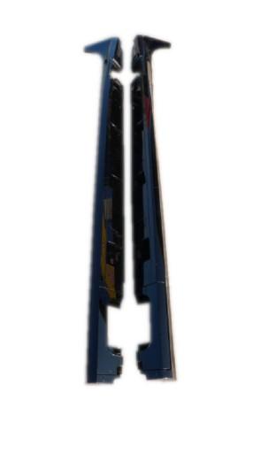 8W0947417B - AUDI RS4 B9 8W9853856C бічні спідниці CARBON