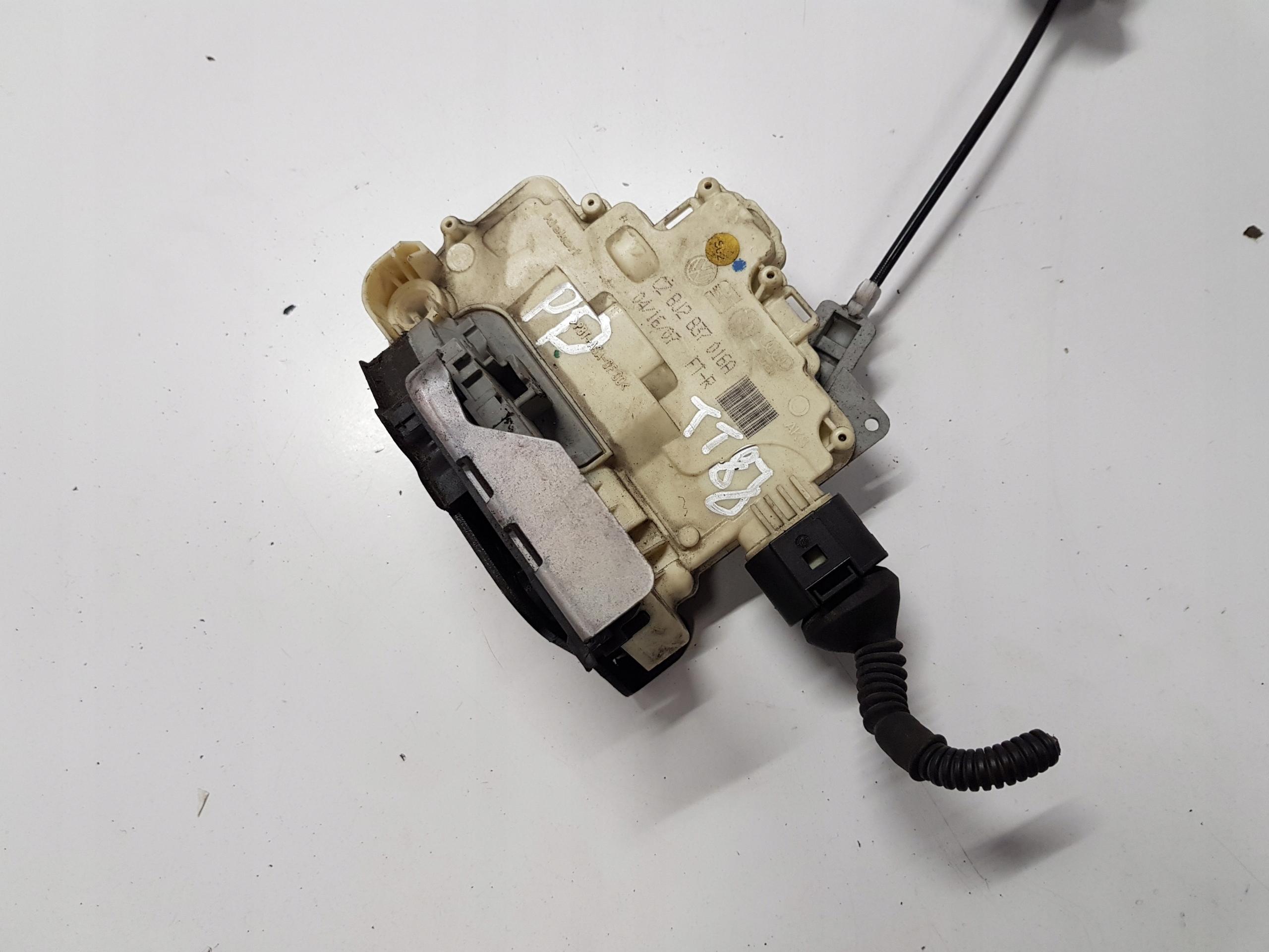 AUDI TT 8J ЗАМОК ДВЕРИ ПРАВЫЙ ПЕРЕДНИЙ 9PIN 8J2837016A