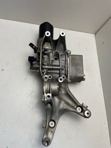 AUDI VW ЛАПА ВЕШАЛКА ГЕНЕРАТОРА 06L903143A