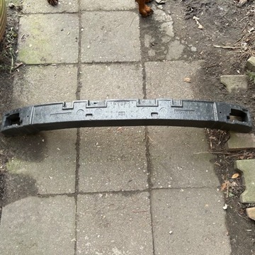 Поролоновий амортизатор передній Toyota Prius IV 52611-47140