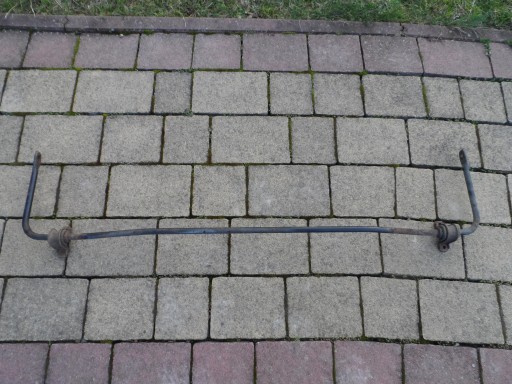 Alfa Romeo 147 1.9JTD ТЯГА ЗАДНЕГО СТАБИЛИЗАТОРА