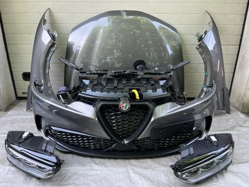 Alfa Romeo Tonale 2023 капот, бампер, радиатор