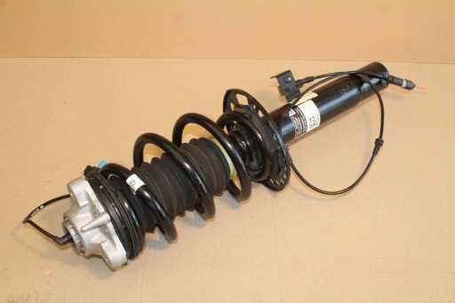 Правий передній амортизатор новий bmw x3m f97 lci oe 8067506