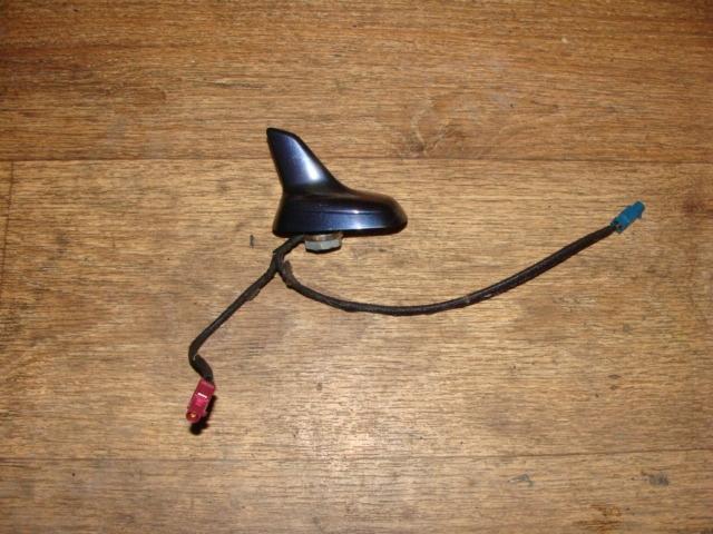 Антенна крыши GPS 4f9035503f Audi A6 C6 LZ5D