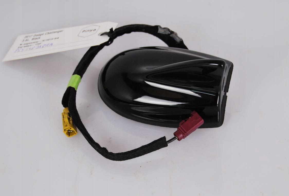 P5YS48DX8AA - Антена акула плавник Dodge Challenger 2015+