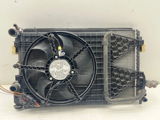 6R0959455D - Audi A1 8X 1.4 TFSI РАДИАТОРЫ КОМПЛЕКТ РАДИАТОРА